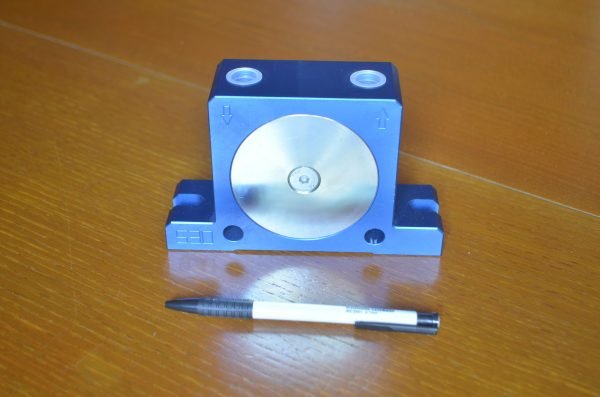 Pneumatski kuglični vibrator S-30